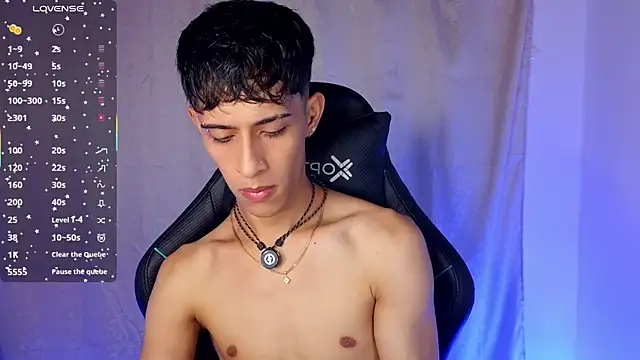 Snapshot of Danny_cute_05 chatting on May 9, 2026, 11:10 pm Danny cute 05 online show from May 9, 2026, 11:10 pm