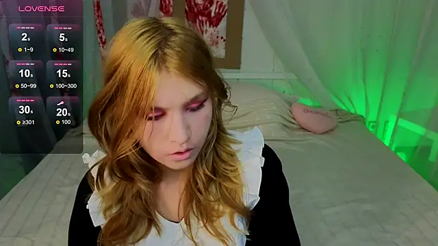 Iris Rain online show from October 18, 2025, 10:27 am