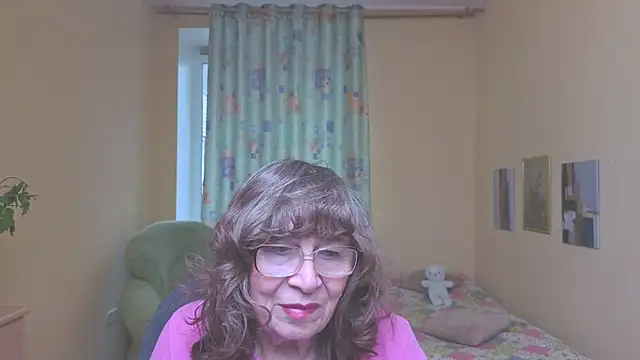 Betty Brick online show from May 7, 2026, 12:54 pm