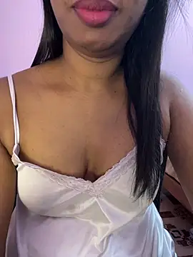 tamil Aarathi online show from February 4, 2026, 5:52 pm