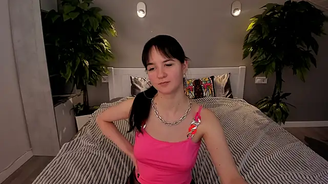 BerryDiva online show from February 5, 2026, 2:22 pm