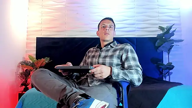 Dustin Sonne online show from March 15, 2026, 3:23 am