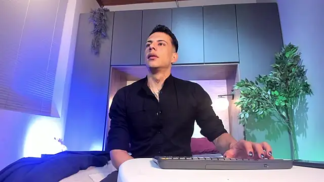 Dustin Sonne online show from May 29, 2026, 3:48 am