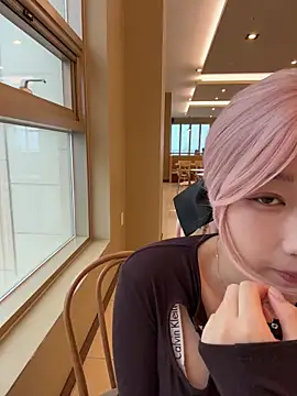 winter11 online show from September 17, 2025, 3:19 am