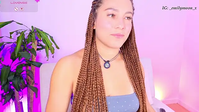 Snapshot of onlyemily_ chatting on July 23, 2026, 1:58 am onlyemily online show from July 23, 2026, 1:58 am