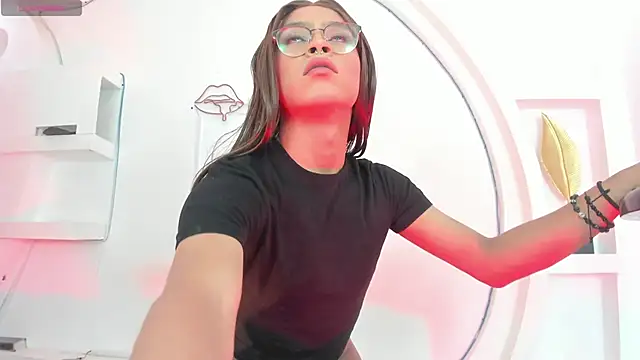 Vicky Hottman online show from September 20, 2025, 4:24 am