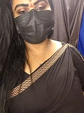 honey-flower online show from November 23, 2025, 8:30 pm