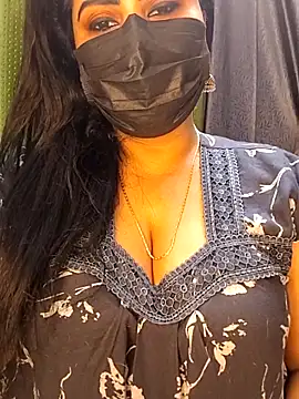 honey-flower online show from February 22, 2026, 3:32 pm