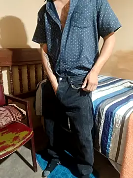 Snapshot of Single_lagunero chatting on May 14, 2026, 8:32 am Single lagunero online show from May 14, 2026, 8:32 am