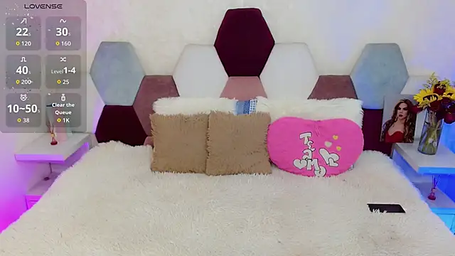 kushina uzumaki75 online show from November 15, 2025, 3:26 am