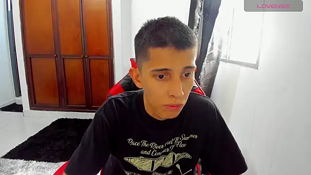 Snapshot of gomitaboy_1 chatting on September 15, 2025, 7:14 pm gomitaboy 1 online show from September 15, 2025, 7:14 pm