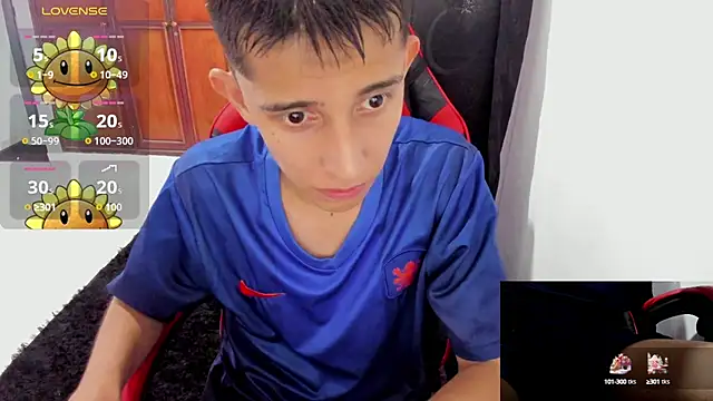 Snapshot of gomitaboy_1 chatting on October 16, 2025, 7:15 pm gomitaboy 1 online show from October 16, 2025, 7:15 pm