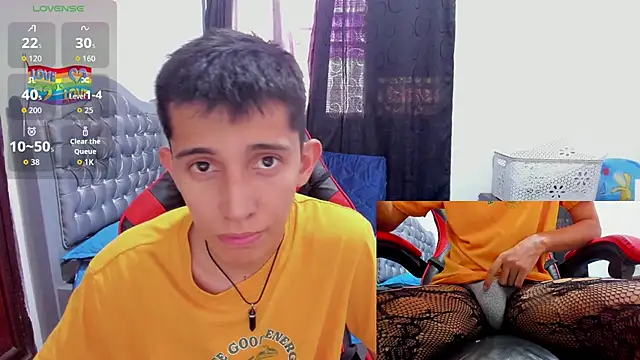 Snapshot of gomitaboy_1 chatting on October 27, 2025, 7:07 pm gomitaboy 1 online show from October 27, 2025, 7:07 pm