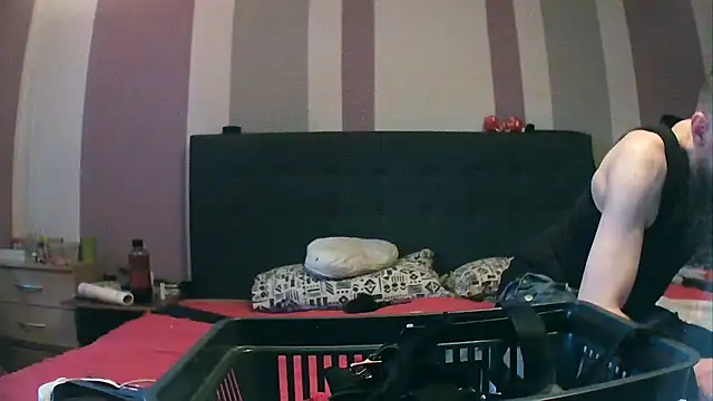 flenslive online show from February 15, 2025, 7:06 am