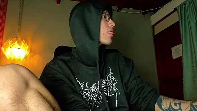 david huge online show from April 20, 2026, 7:33 am