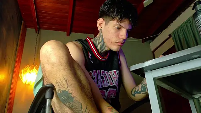 david huge online show from April 21, 2026, 4:30 am