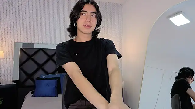 ryo light online show from September 28, 2025, 8:36 pm