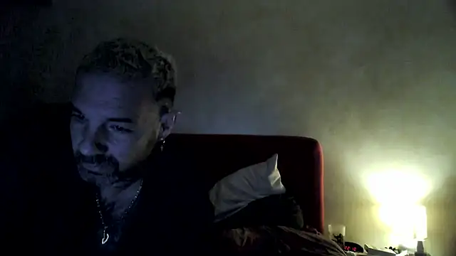 soumisdeblake83 online show from February 4, 2026, 9:09 pm