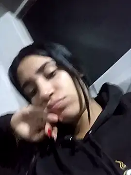 Samantha hotly online show from November 17, 2025, 12:49 am