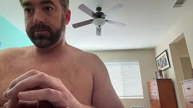 Snapshot of spongers1402 chatting on March 12, 2026, 5:19 pm spongers1402 online show from March 12, 2026, 5:19 pm