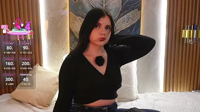 Snapshot of issa_baby2 chatting on November 25, 2025, 3:28 am issa baby2 online show from November 25, 2025, 3:28 am