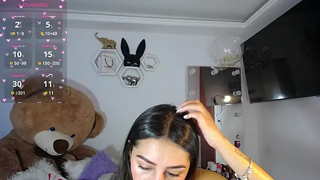 channel-rose1 online show from September 9, 2025, 4:39 pm