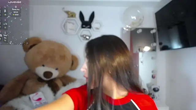 channel-rose1 online show from April 21, 2026, 10:54 am