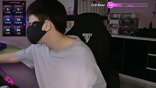 doggyman523 online show from December 1, 2025, 2:55 pm