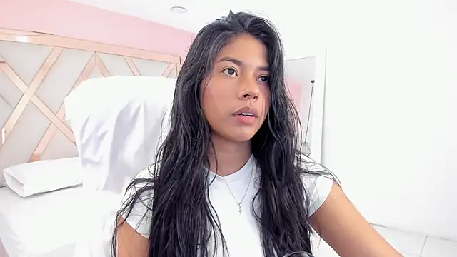 samantaa shy online show from November 21, 2025, 2:21 am