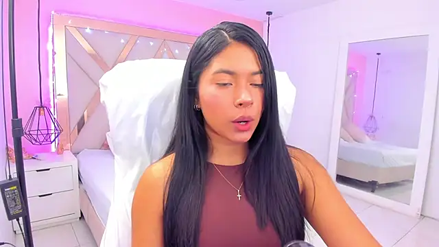 samantaa shy online show from March 9, 2026, 10:47 pm