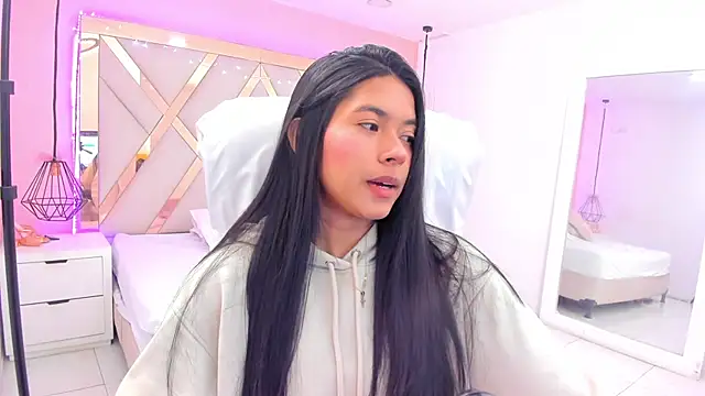 Snapshot of samantaa_shy chatting on May 4, 2026, 3:13 am samantaa shy online show from May 4, 2026, 3:13 am