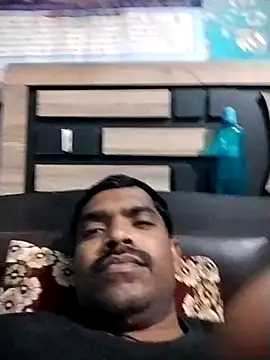 sanjusonk2025 online show from January 14, 2026, 8:47 pm