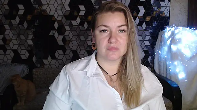 NikaSkylink online show from December 3, 2025, 8:07 pm