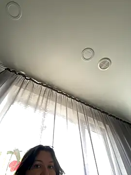 Liza Will online show from September 19, 2025, 5:31 am