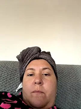 Liza Will online show from November 2, 2025, 12:07 pm