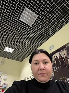 Liza Will online show from February 16, 2026, 7:37 am