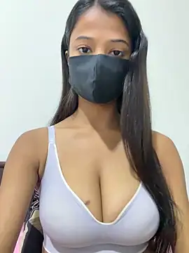 Sonia soni332 online show from November 14, 2025, 3:11 pm