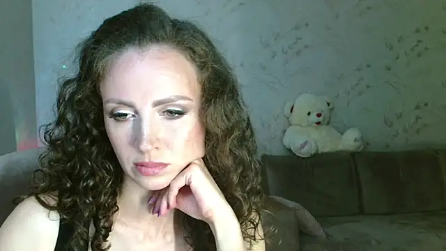 Snapshot of Amber_Carrol chatting on June 19, 2026, 5:06 pm Amber Carrol online show from June 19, 2026, 5:06 pm