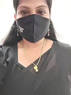 shivani27 online show from October 8, 2025, 6:27 pm