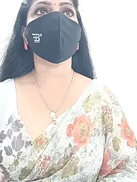 shivani27 online show from March 17, 2026, 4:10 pm