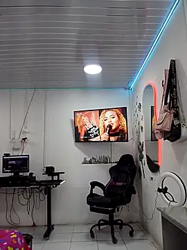 translatina777 online show from September 21, 2025, 1:18 am