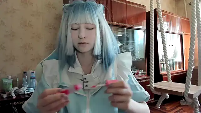 kioshi kiss online show from September 10, 2025, 1:22 pm