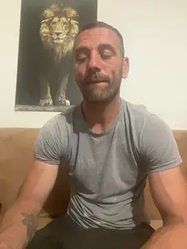 Snapshot of YzabellFabioo chatting on July 23, 2026, 8:51 pm YzabellFabioo online show from July 23, 2026, 8:51 pm
