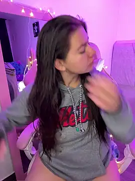 Snapshot of Stepha_babe chatting on December 21, 2025, 9:16 am Stepha babe online show from December 21, 2025, 9:16 am