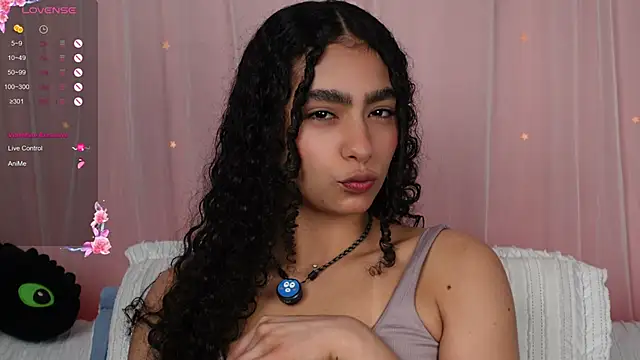 Victoria Curly online show from September 14, 2025, 4:06 pm