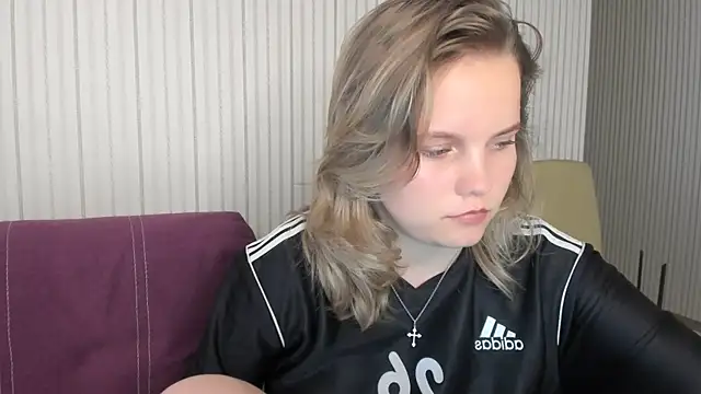 Snapshot of milalapka chatting on September 14, 2025, 7:07 am milalapka online show from September 14, 2025, 7:07 am