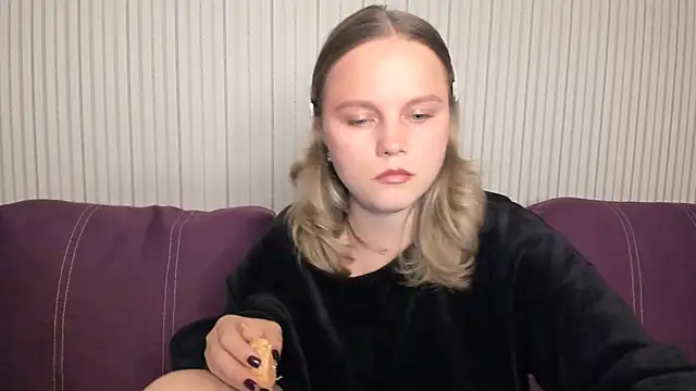 Snapshot of milalapka chatting on September 30, 2025, 6:46 pm milalapka online show from September 30, 2025, 6:46 pm