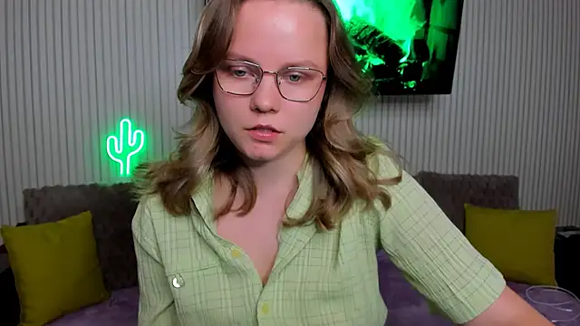 Snapshot of milalapka chatting on November 10, 2025, 5:34 pm milalapka online show from November 10, 2025, 5:34 pm