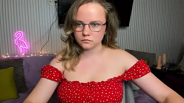 Snapshot of milalapka chatting on November 12, 2025, 11:14 pm milalapka online show from November 12, 2025, 11:14 pm