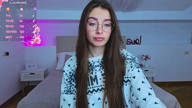 Real cutie1 online show from September 28, 2025, 9:31 pm